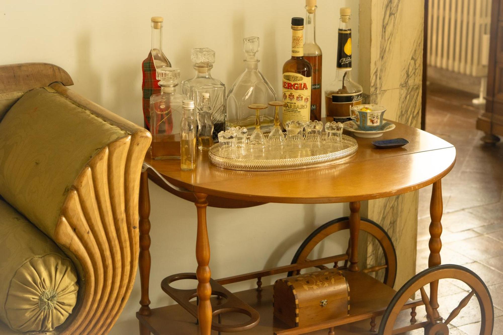 B&B In An 1800S Frescoed Villa With Panoramic Solarium And Historic Park - Villa Mastrangelo 库里德尔特伦托 外观 照片