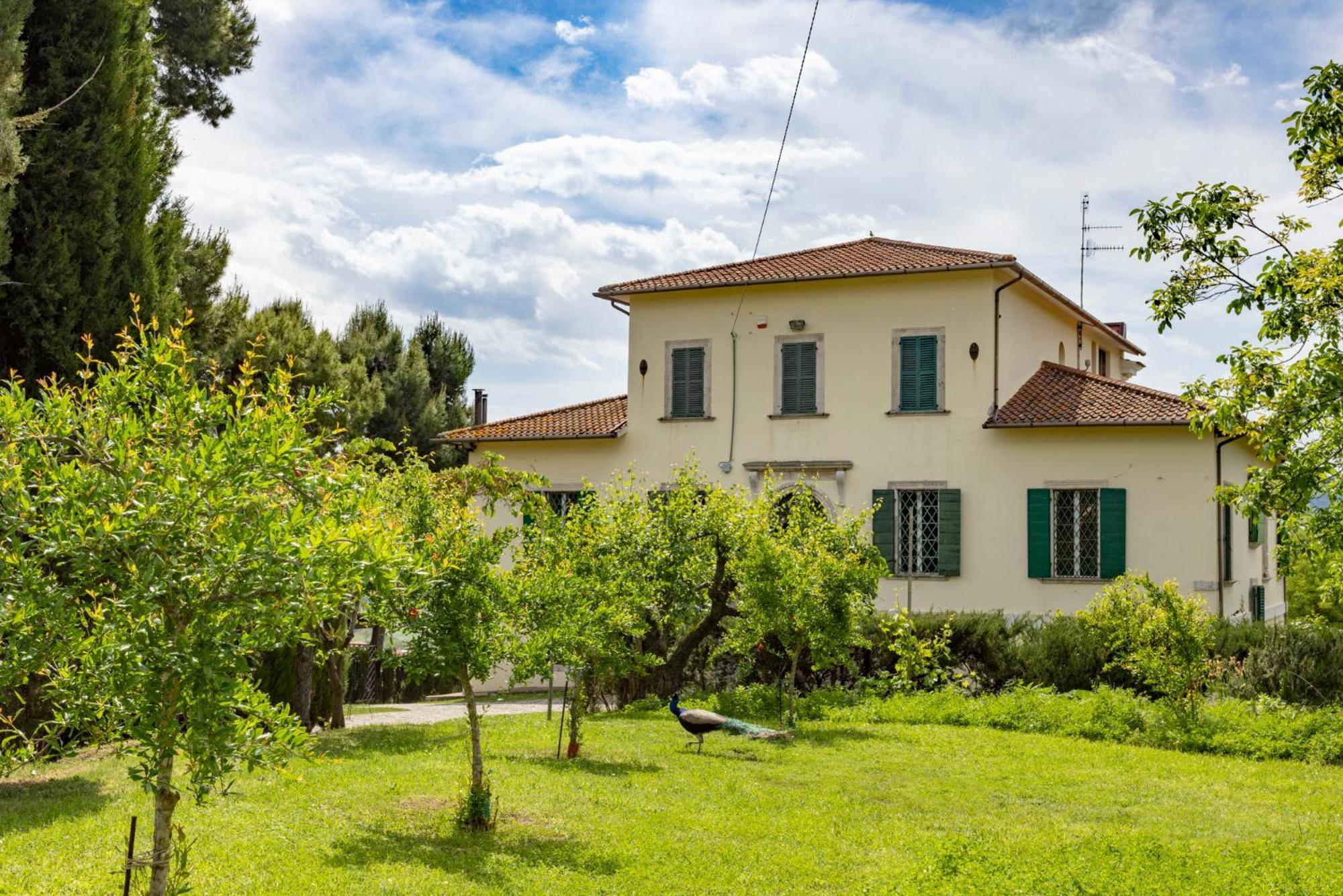 B&B In An 1800S Frescoed Villa With Panoramic Solarium And Historic Park - Villa Mastrangelo 库里德尔特伦托 外观 照片